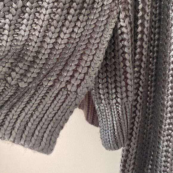 525 Revolve Black Crew Neck Oversized Balloon Sleeve Sweater sz M Urban Goth Emo - Picture 4 of 9